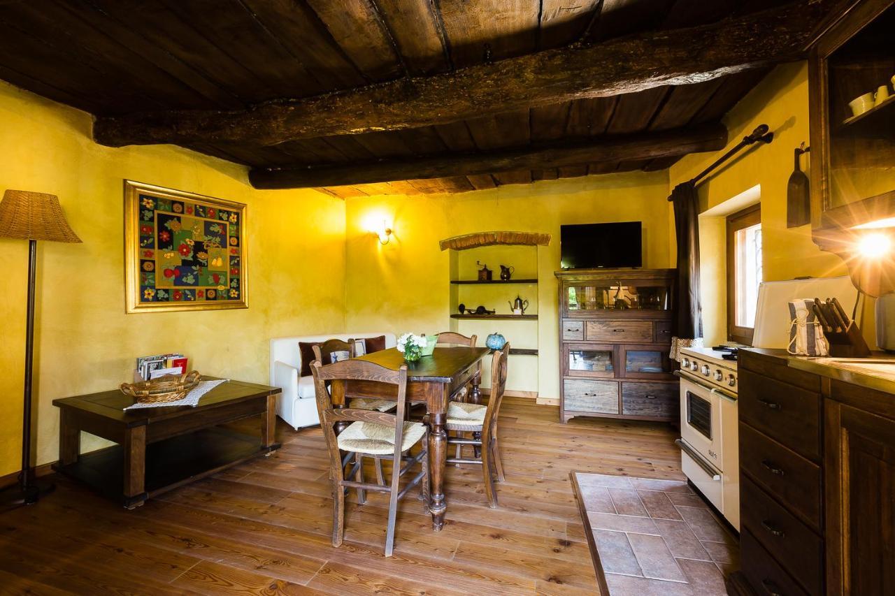 Relais Dei Cesari Villa Borgo Ticino Eksteriør billede